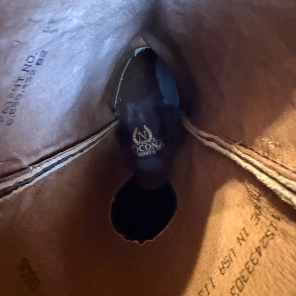 Classic Brown Cowboy Boots - Picture 9 of 9